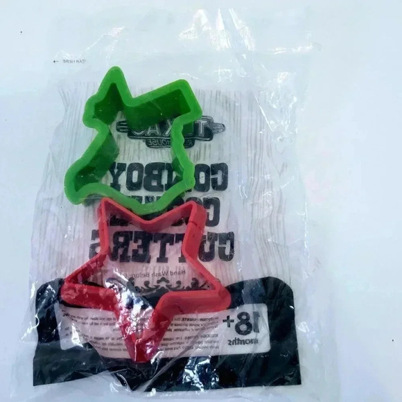Texas Roadhouse Cowboy Cookie Cutters NWT 2 Piece Set Texas Lone Star - Picture 2 of 2